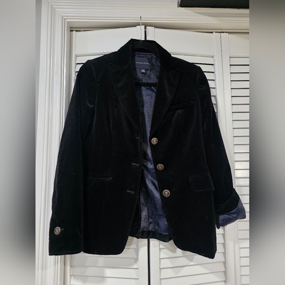 Banana Republic Vintage Black Velvet Blazer